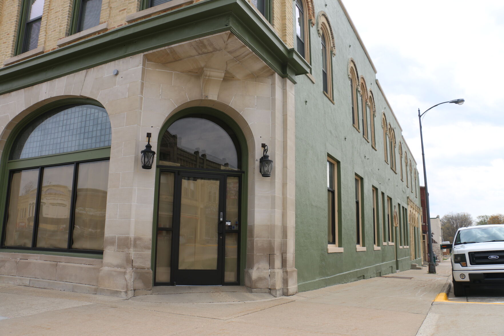 ‘He’s an angel on Earth’: Downtown reflects on Tom Rogers’ influence on Ripon’s revival-4